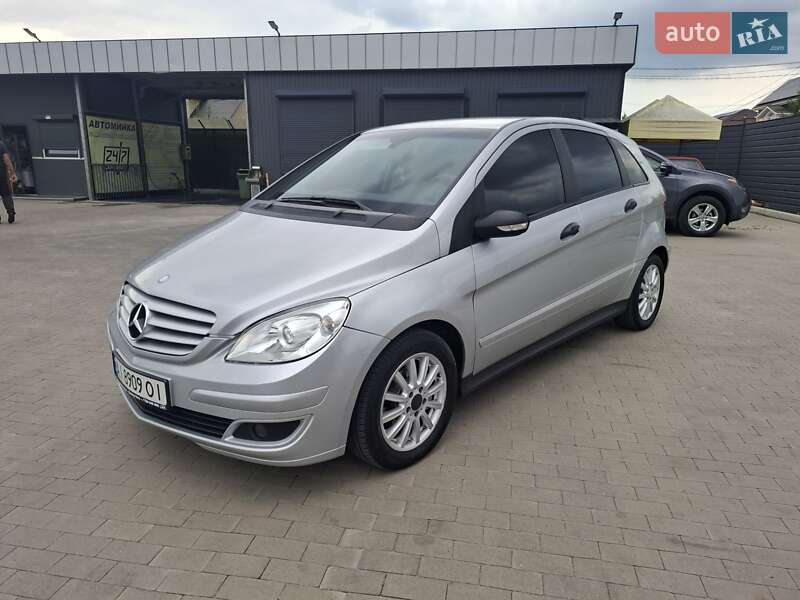 Хэтчбек Mercedes-Benz B-Class 2007 в 