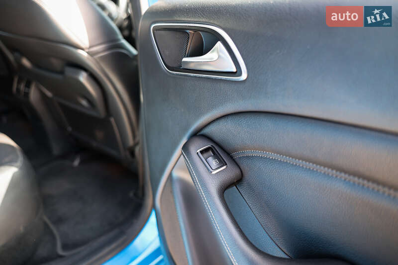 Хэтчбек Mercedes-Benz B-Class 2014 в Львове