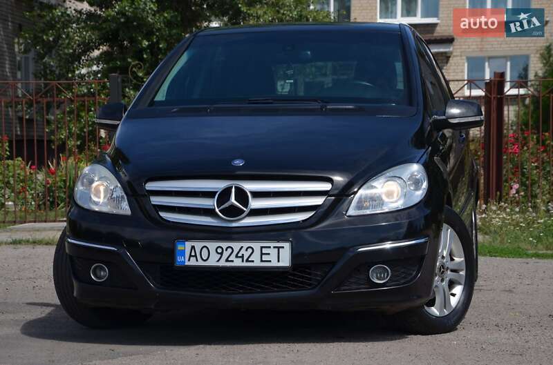 Mercedes-Benz B-Class 2010