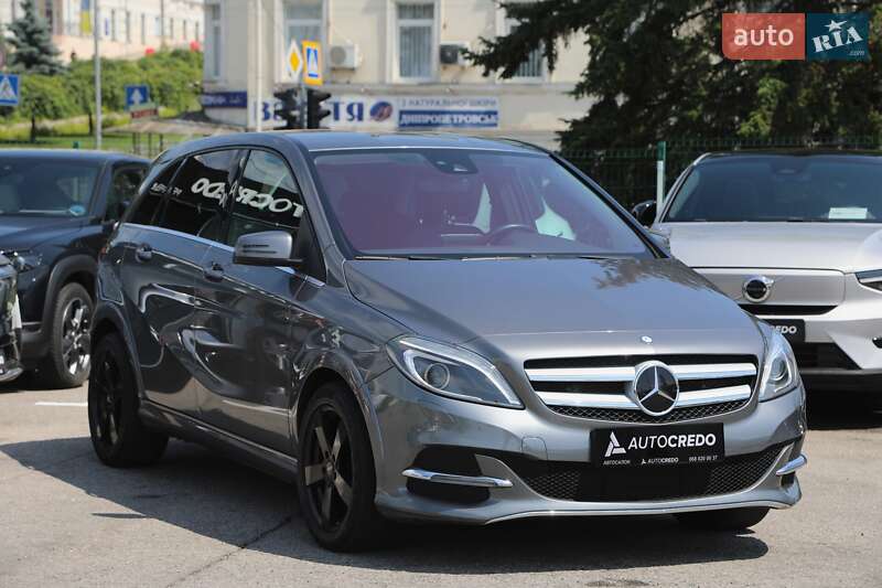 Хэтчбек Mercedes-Benz B-Class 2015 в Харькове