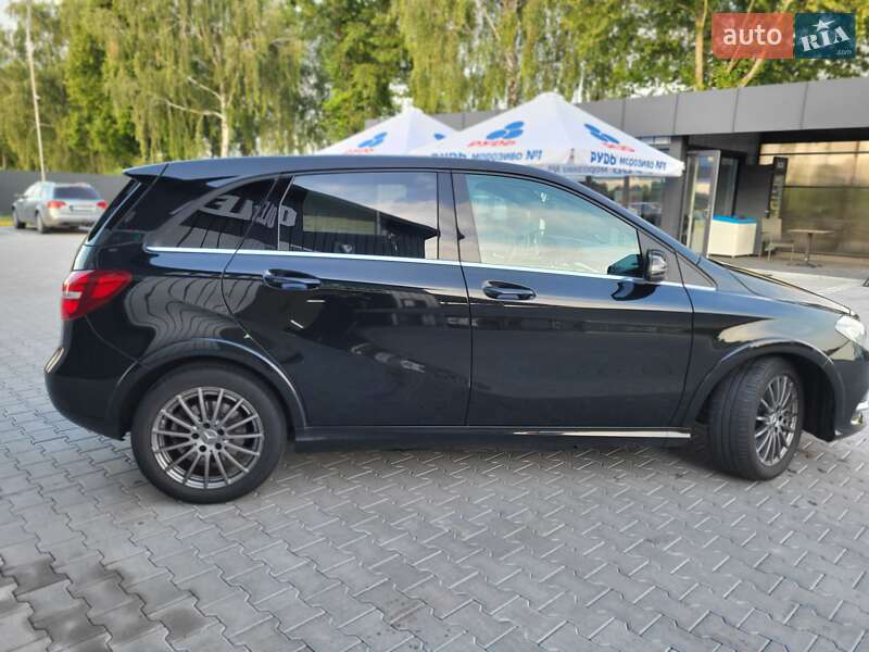 Хетчбек Mercedes-Benz B-Class 2015 в Володимирі фото 7 Хетчбек Mercedes-Benz B-Class 2015 в Володимирі