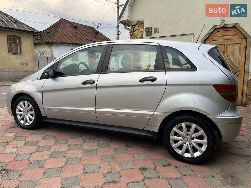 Хэтчбек Mercedes-Benz B-Class 2006 в Могилев-Подольске