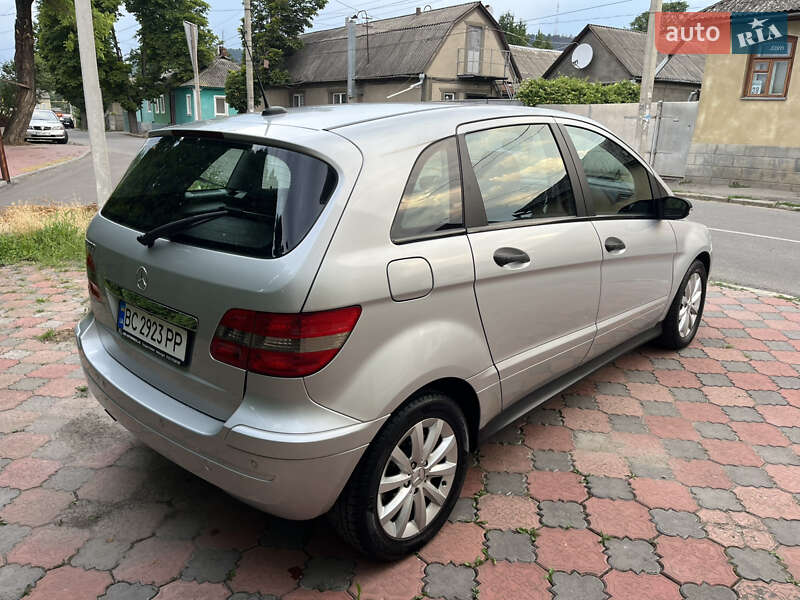 Хэтчбек Mercedes-Benz B-Class 2006 в Могилев-Подольске