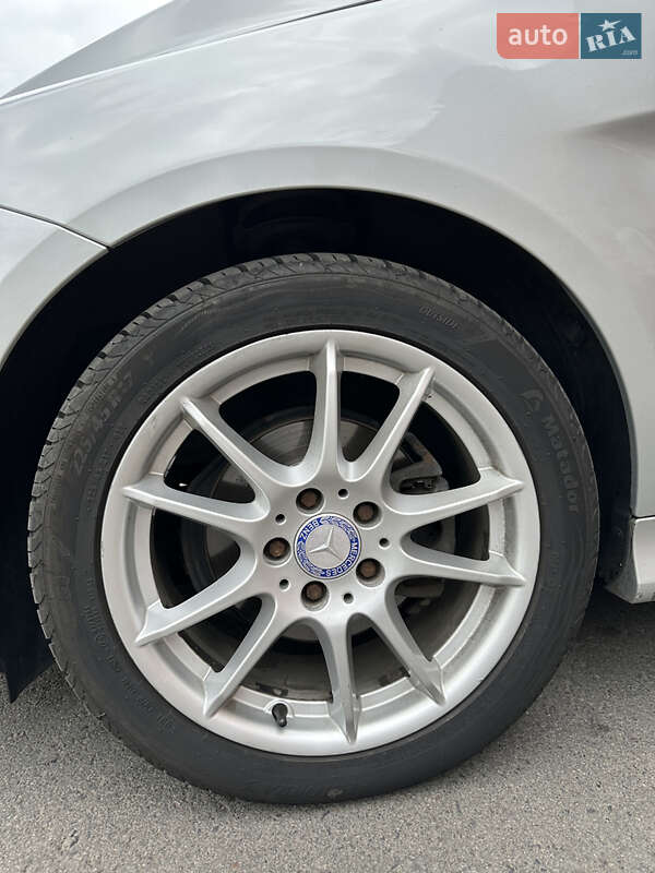 Хэтчбек Mercedes-Benz B-Class 2010 в Полтаве
