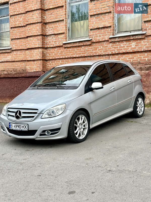 Хэтчбек Mercedes-Benz B-Class 2010 в Полтаве