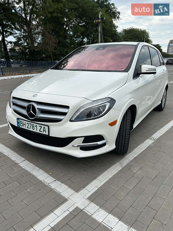 Mercedes-Benz B-Class 2017 Mercedes-Benz B-Class 2017