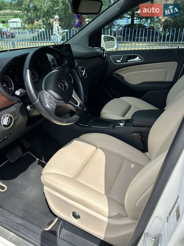 Хетчбек Mercedes-Benz B-Class 2017 в Одесі
