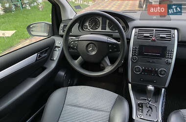 Хэтчбек Mercedes-Benz B-Class 2006 в 