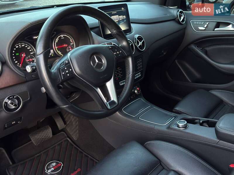 Хэтчбек Mercedes-Benz B-Class 2017 в Харькове