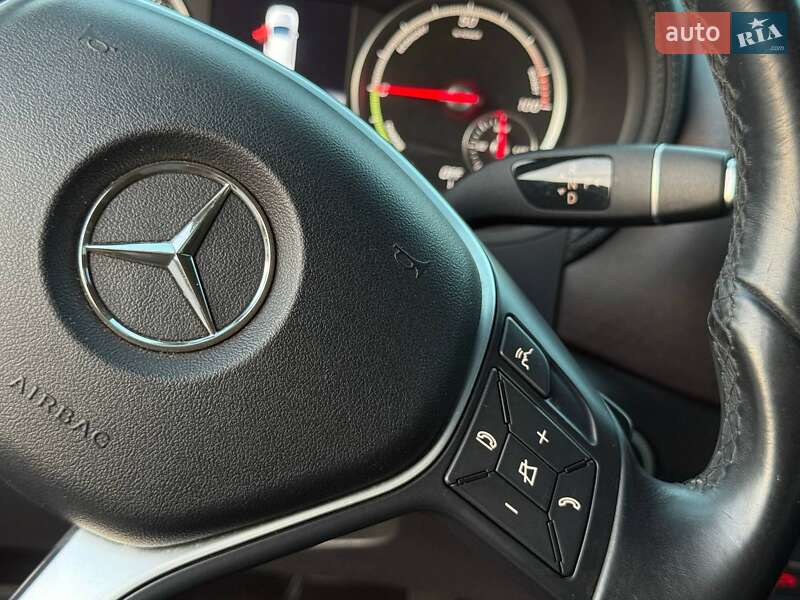 Хэтчбек Mercedes-Benz B-Class 2017 в Харькове