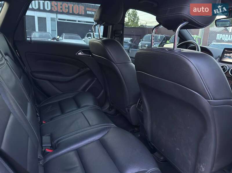 Хэтчбек Mercedes-Benz B-Class 2017 в Харькове
