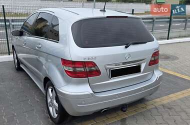 Хэтчбек Mercedes-Benz B-Class 2008 в 