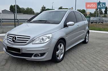 Хэтчбек Mercedes-Benz B-Class 2008 в 