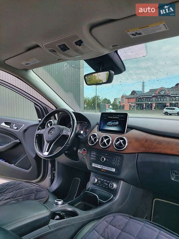Хэтчбек Mercedes-Benz B-Class 2014 в Дрогобыче