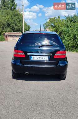 Хэтчбек Mercedes-Benz B-Class 2008 в 
