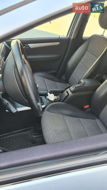 Хетчбек Mercedes-Benz B-Class 2006 в Києві