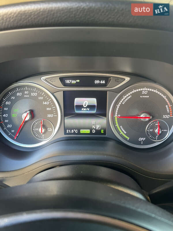 Хэтчбек Mercedes-Benz B-Class 2015 в Хмельницком
