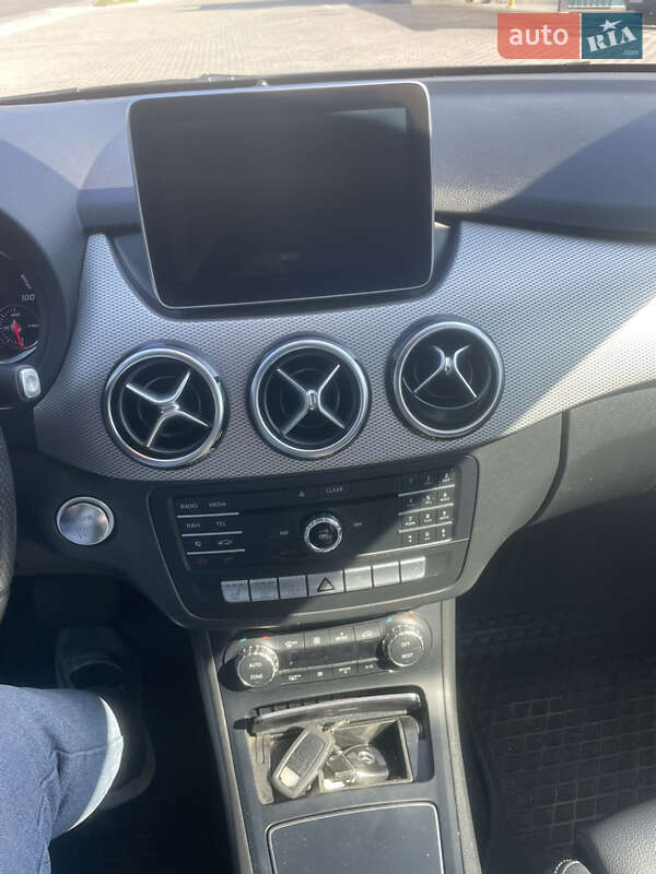 Хэтчбек Mercedes-Benz B-Class 2015 в Хмельницком