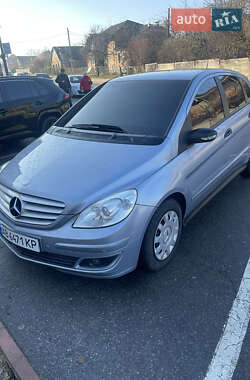 Хэтчбек Mercedes-Benz B-Class 2006 в 