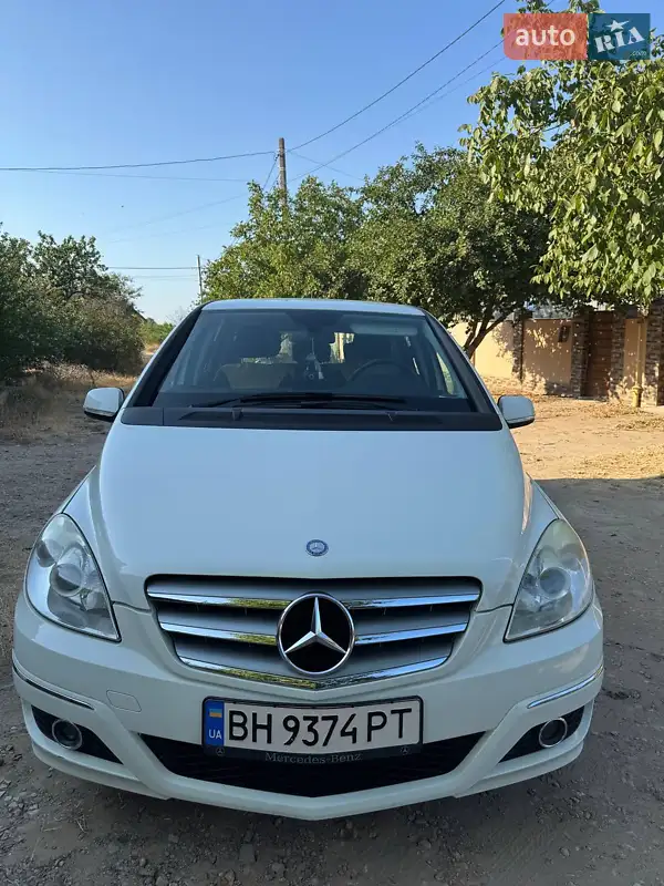 Mercedes-Benz B-Class