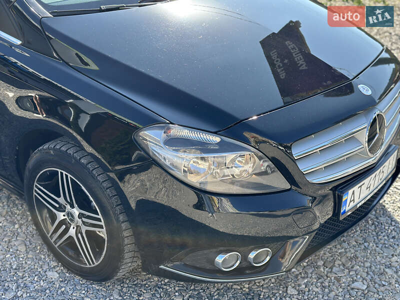 Хэтчбек Mercedes-Benz B-Class 2014 в Ивано-Франковске