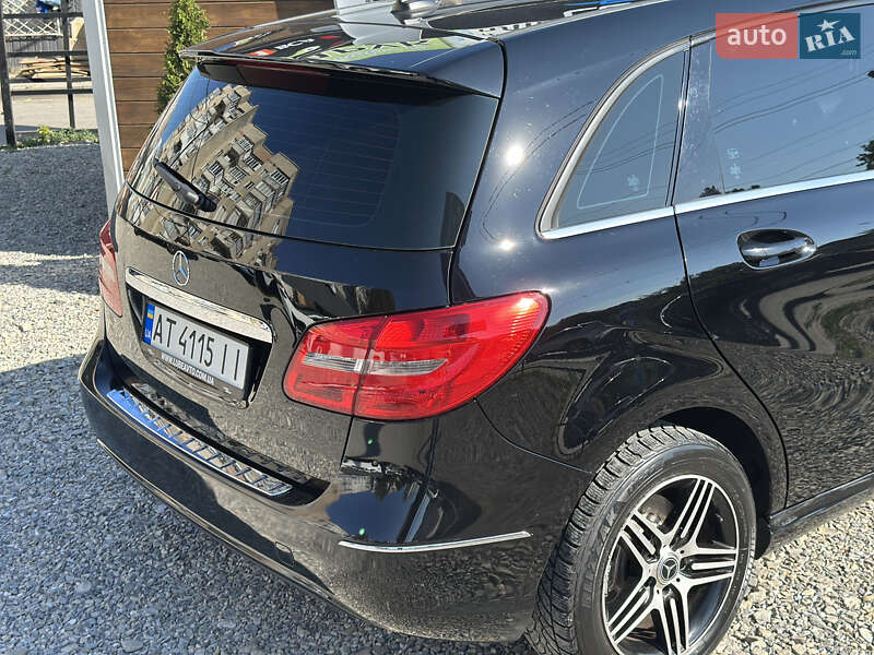 Хэтчбек Mercedes-Benz B-Class 2014 в Ивано-Франковске