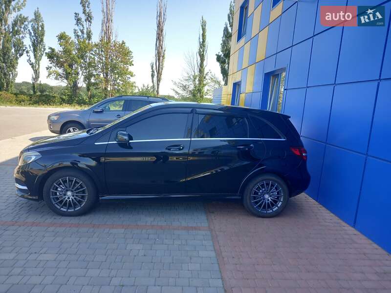 Хэтчбек Mercedes-Benz B-Class 2017 в Могилев-Подольске