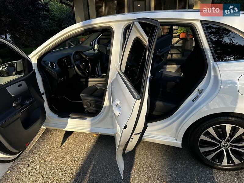 Хэтчбек Mercedes-Benz B-Class 2019 в Киеве