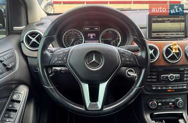 Хэтчбек Mercedes-Benz B-Class 2014 в 