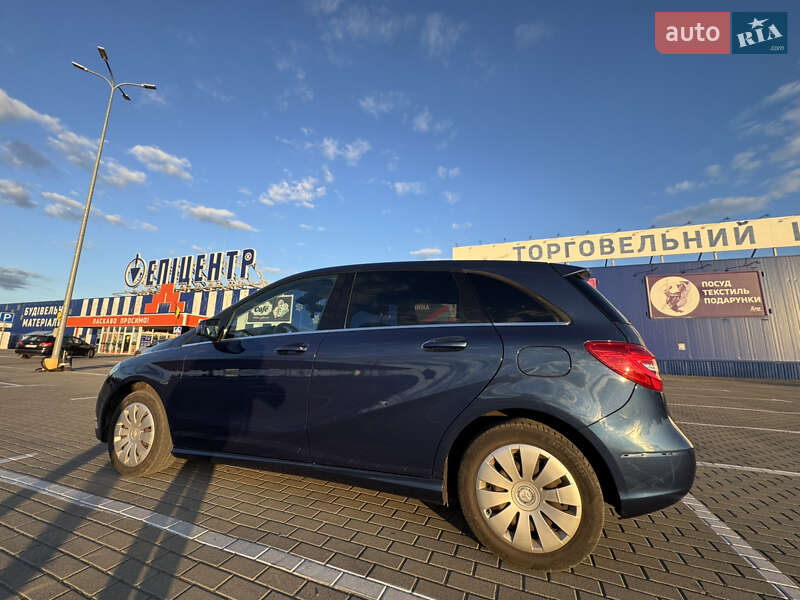 Хэтчбек Mercedes-Benz B-Class 2012 в Нововолынске