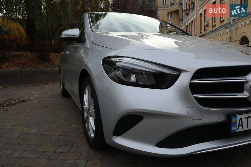 Хэтчбек Mercedes-Benz B-Class 2018 в Киеве