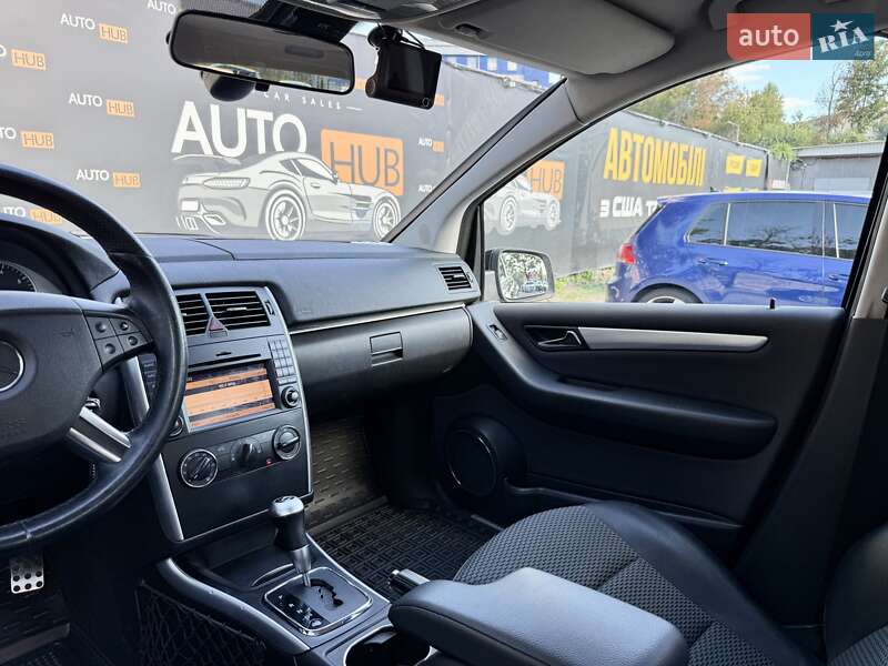 Хэтчбек Mercedes-Benz B-Class 2010 в Харькове