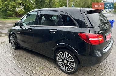 Хэтчбек Mercedes-Benz B-Class 2015 в 