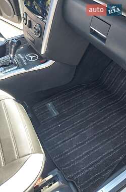Хэтчбек Mercedes-Benz B-Class 2010 в 