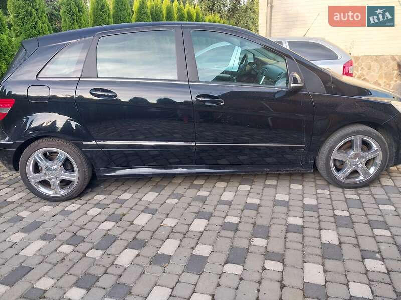 Хэтчбек Mercedes-Benz B-Class 2010 в Великой Багачке