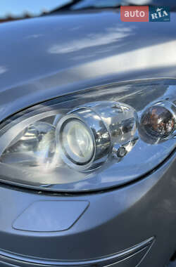 Хэтчбек Mercedes-Benz B-Class 2006 в 