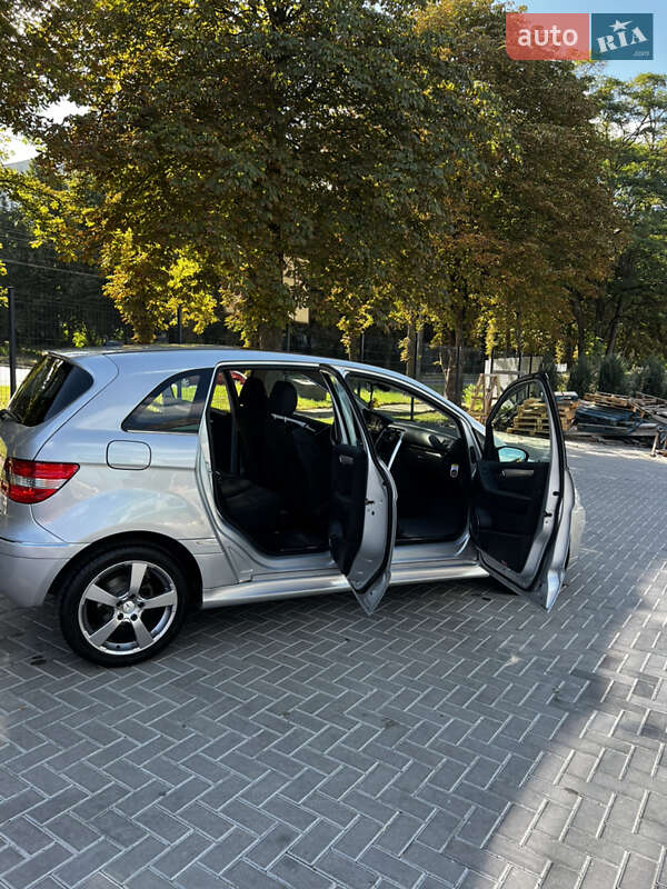 Хэтчбек Mercedes-Benz B-Class 2006 в Ровно