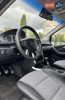 Хэтчбек Mercedes-Benz B-Class 2006 в 