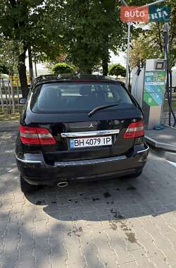 Хэтчбек Mercedes-Benz B-Class 2008 в 