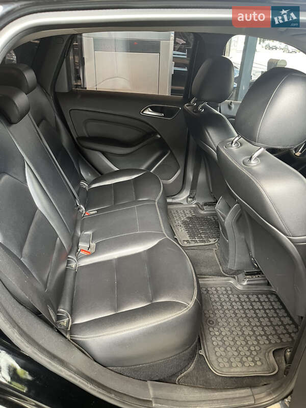 Хэтчбек Mercedes-Benz B-Class 2014 в Ужгороде фото 13 Хэтчбек Mercedes-Benz B-Class 2014 в Ужгороде