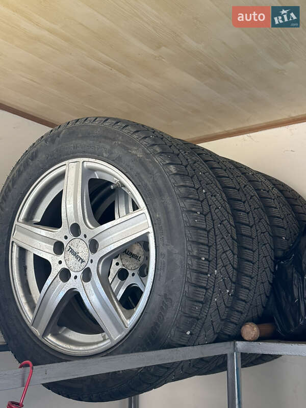 Хетчбек Mercedes-Benz B-Class 2017 в Тернополі