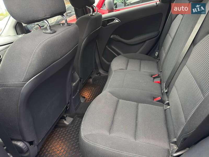 Хэтчбек Mercedes-Benz B-Class 2017 в Харькове