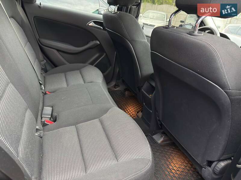 Хэтчбек Mercedes-Benz B-Class 2017 в Харькове