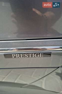 Хэтчбек Mercedes-Benz B-Class 2009 в 