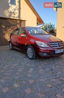 Хетчбек Mercedes-Benz B-Class 2011 в Рівному