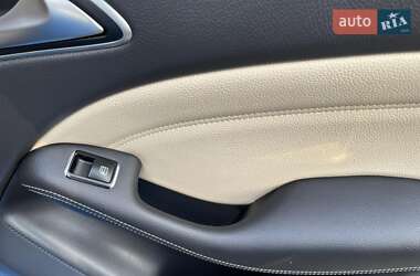 Хэтчбек Mercedes-Benz B-Class 2014 в 