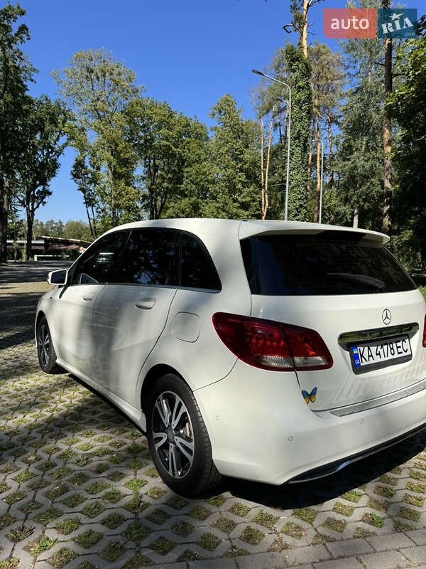 Хетчбек Mercedes-Benz B-Class 2015 в Києві