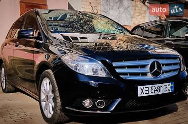 Хэтчбек Mercedes-Benz B-Class 2013 в 