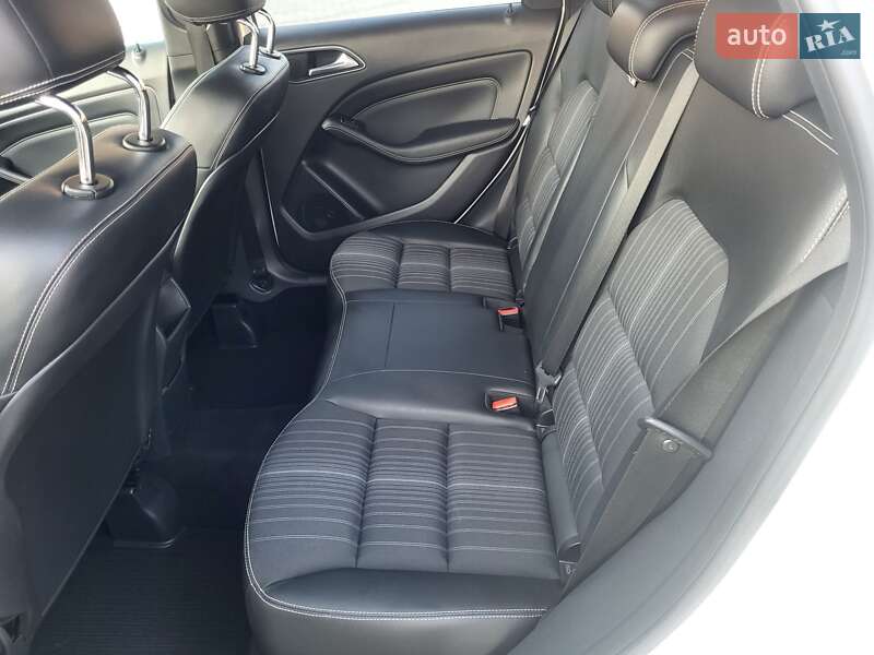 Хэтчбек Mercedes-Benz B-Class 2012 в Луцке