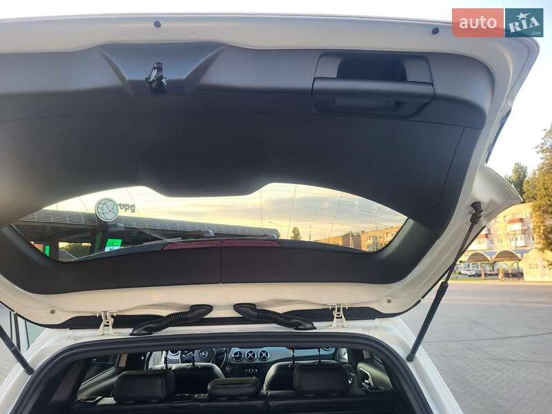 Хэтчбек Mercedes-Benz B-Class 2012 в Луцке